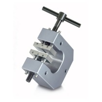 Pince de tension à vis avec mâchoires SAUTER AD 9050